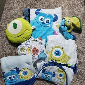 Monsters Inc crib/toddler bedding set